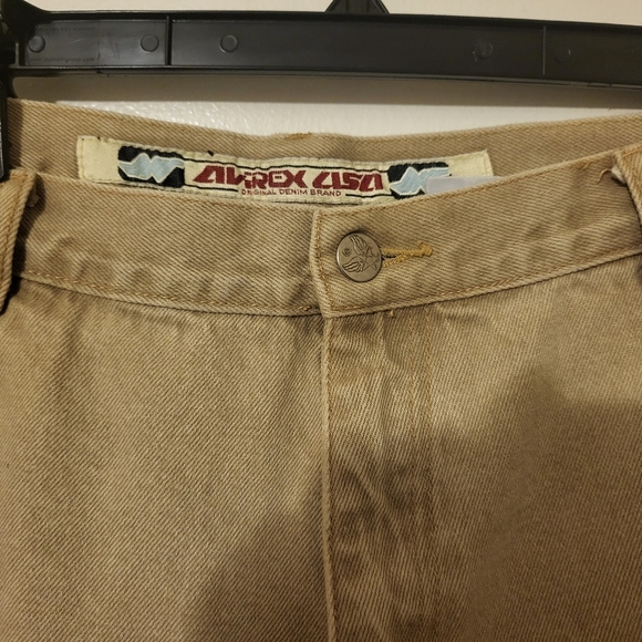 Vintage Avirex shorts - Picture 5 of 10